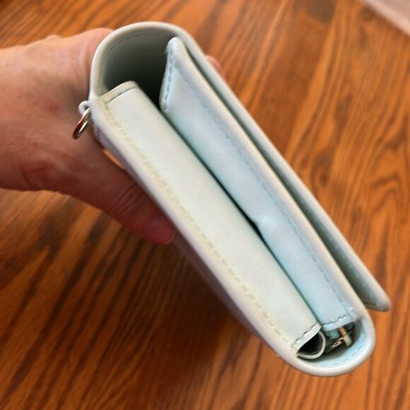 Kate Spade Rare Out of office VW Beetle Winni Crossbody Retail $489 LIKE NEW - Picture 8 of 16